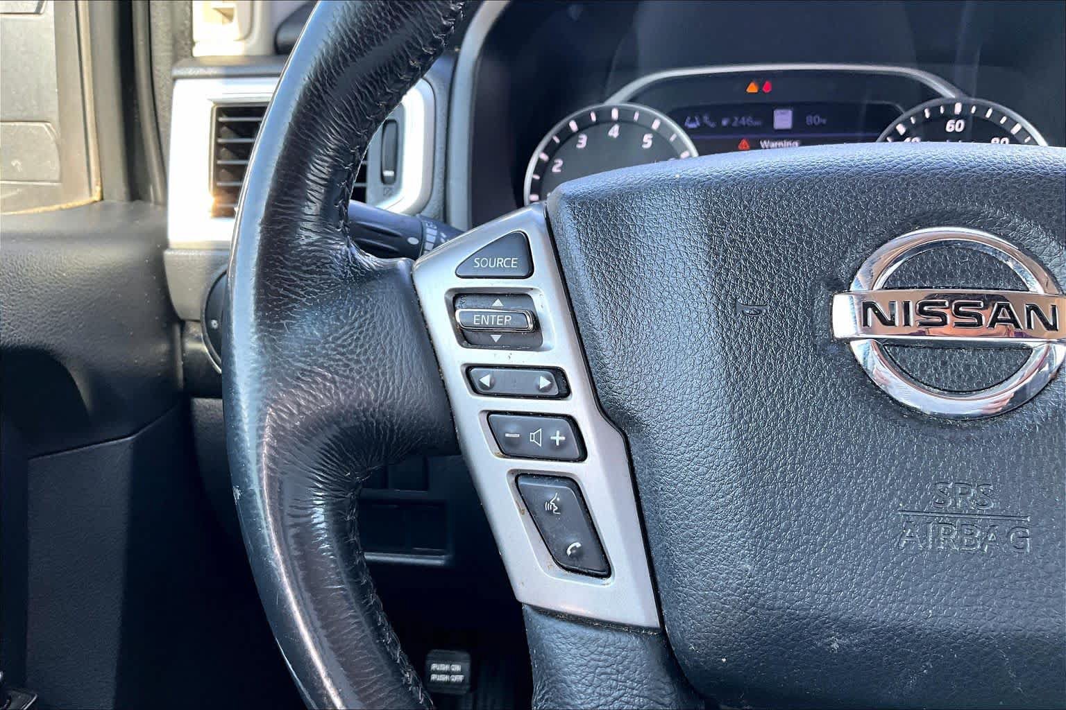Used 2021 Nissan Titan SV w/ SV Convenience Package AWD/4WD image 19