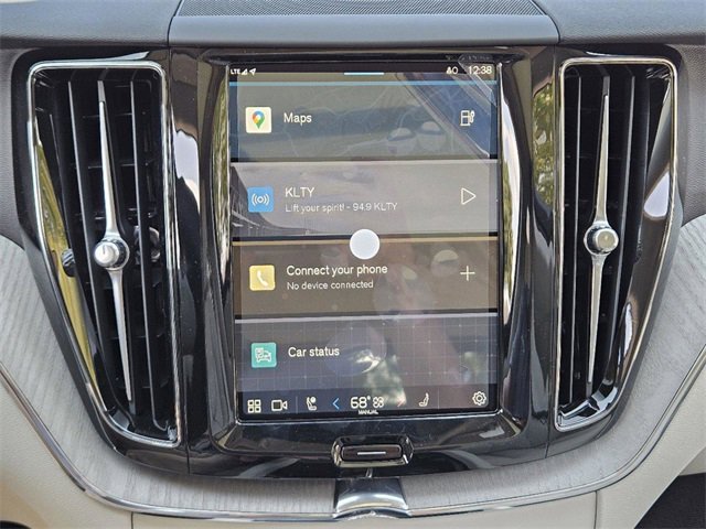 Certified 2025 Volvo XC60 T8 Plus w/ Protection Package Premier image 22