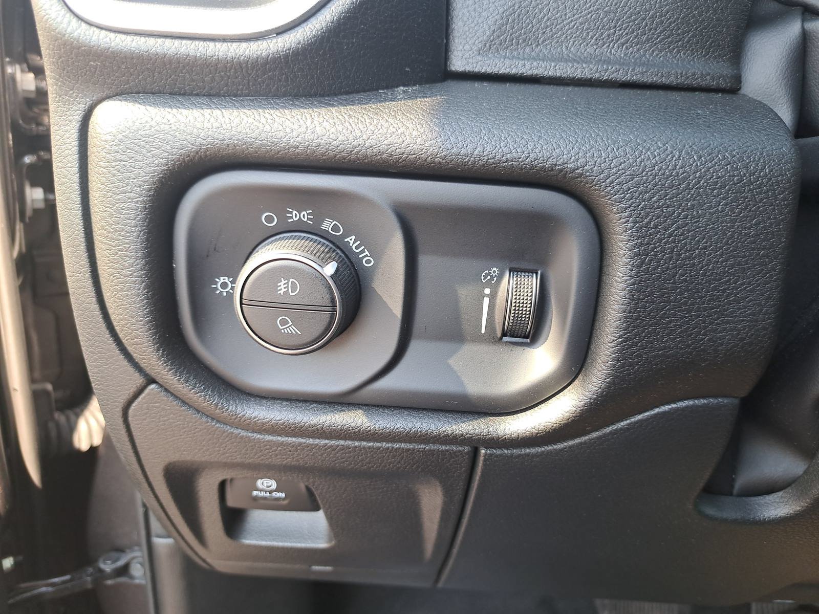 Used 2022 RAM 1500 Big Horn AWD/4WD image 24