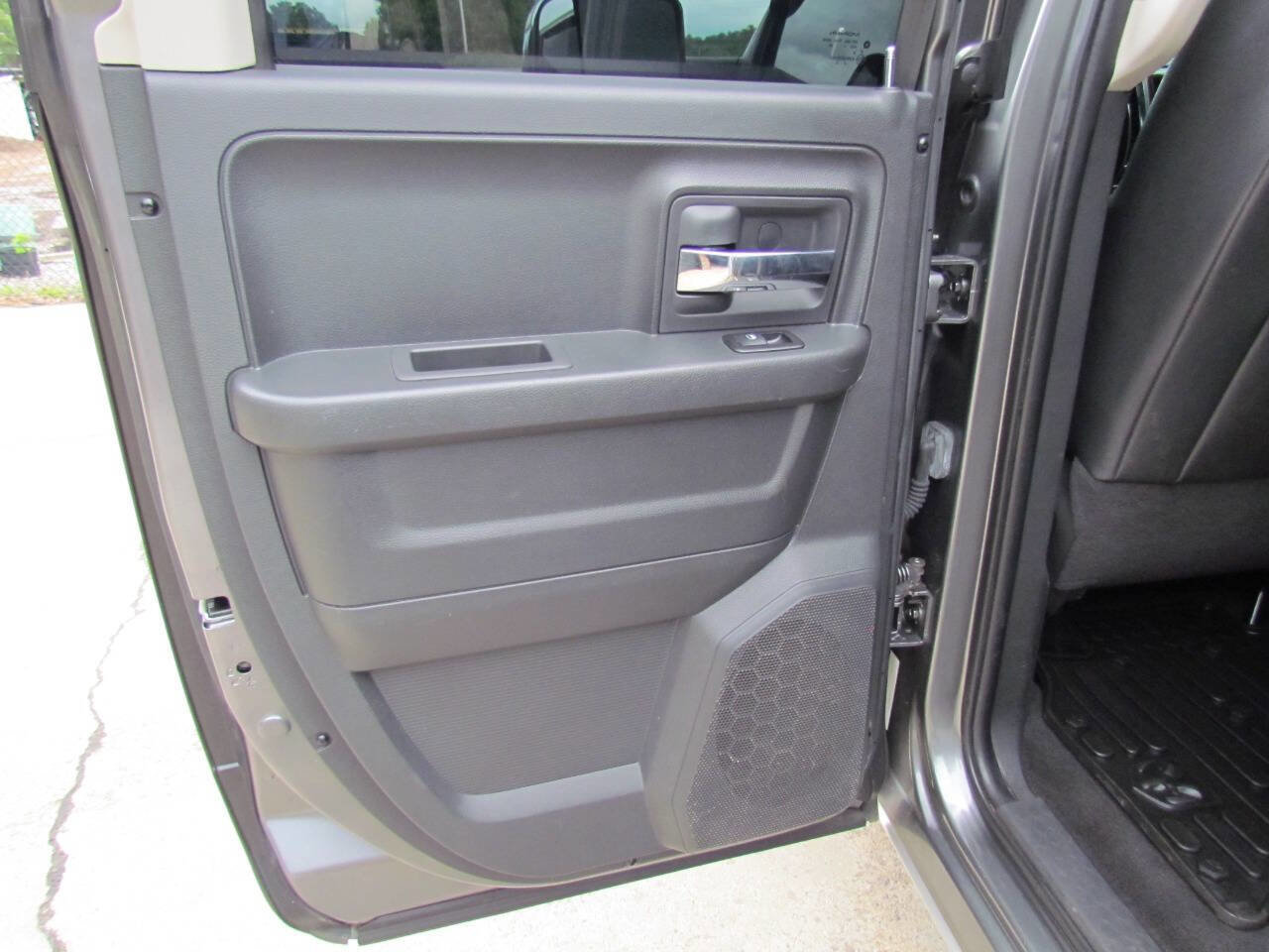Used 2011 RAM 1500 Laramie w/ Protection Group AWD/4WD image 13