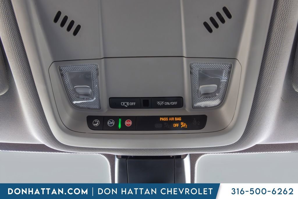 Used 2025 Chevrolet Blazer LT FWD image 12