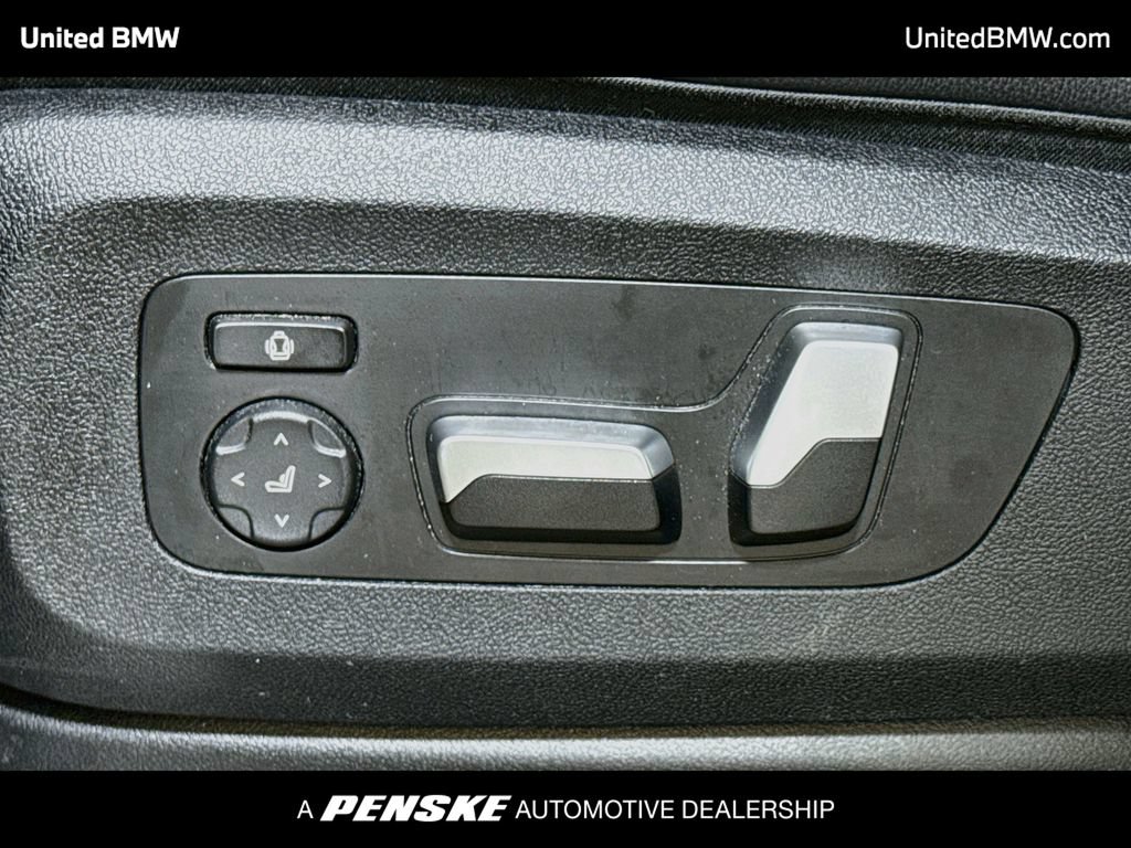 Used 2022 BMW X5 xDrive40i w/ Premium Package AWD/4WD image 11