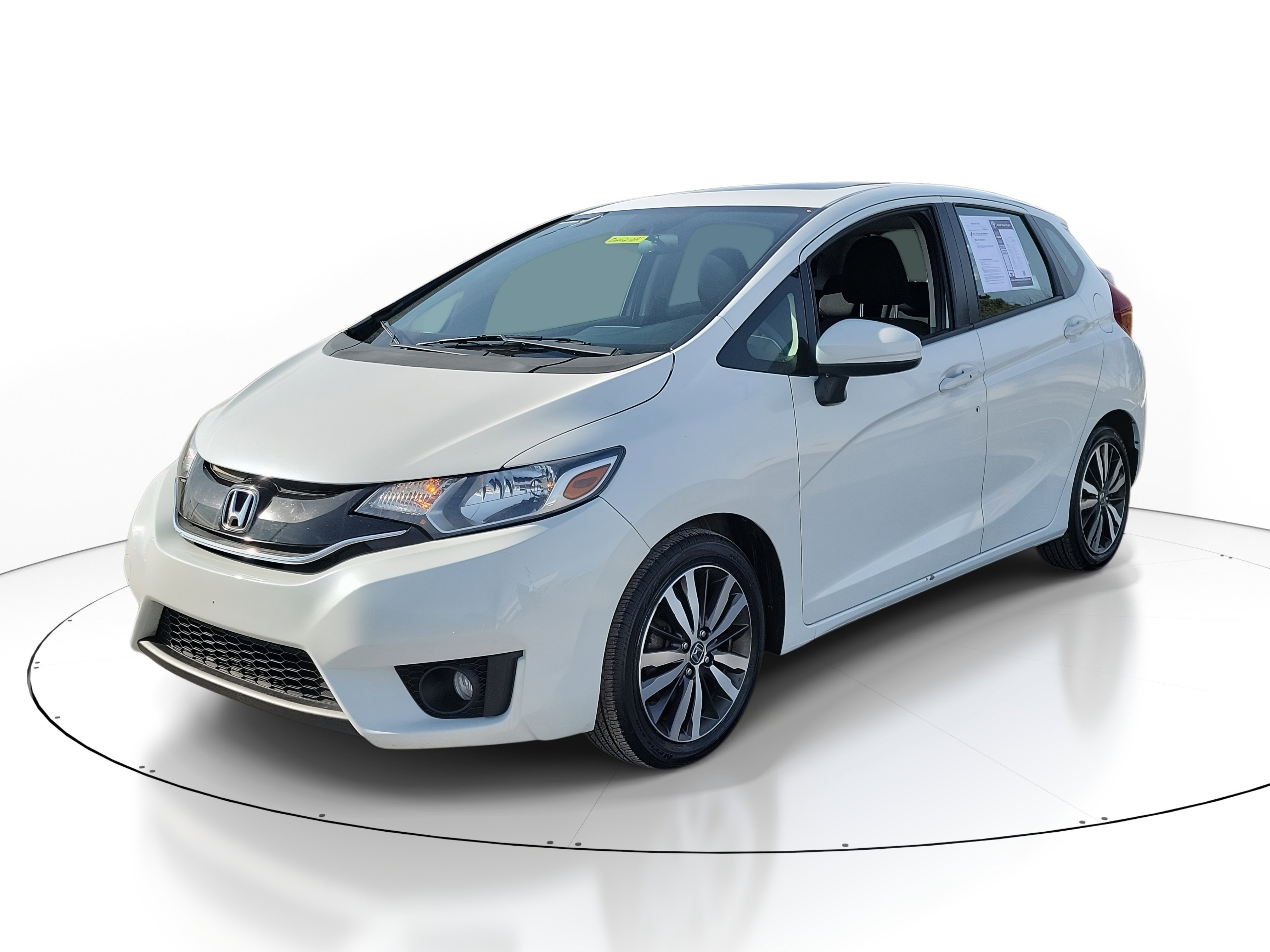 Used 2017 Honda Fit EX image 2