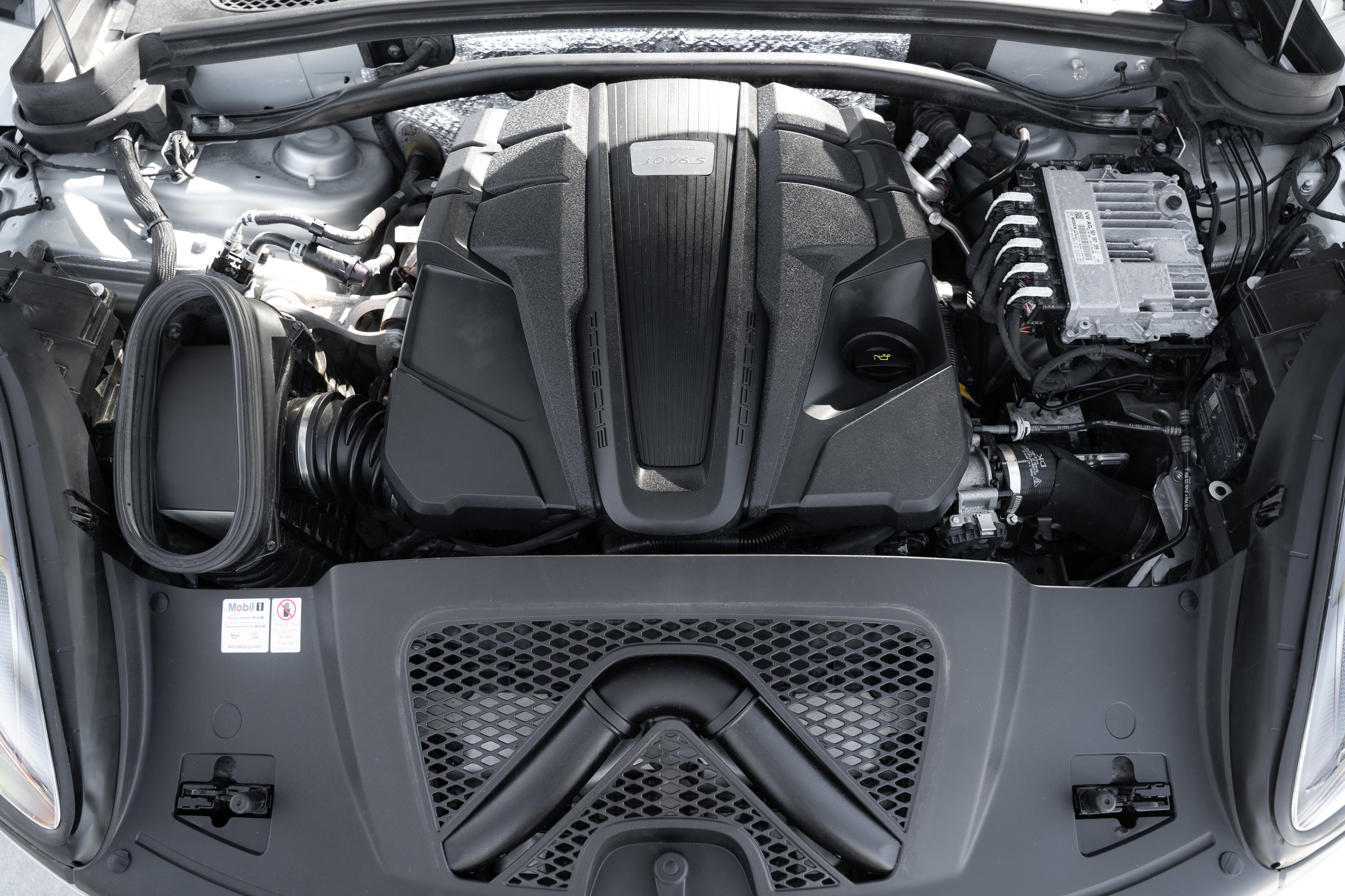 Used 2019 Porsche Macan S image 35