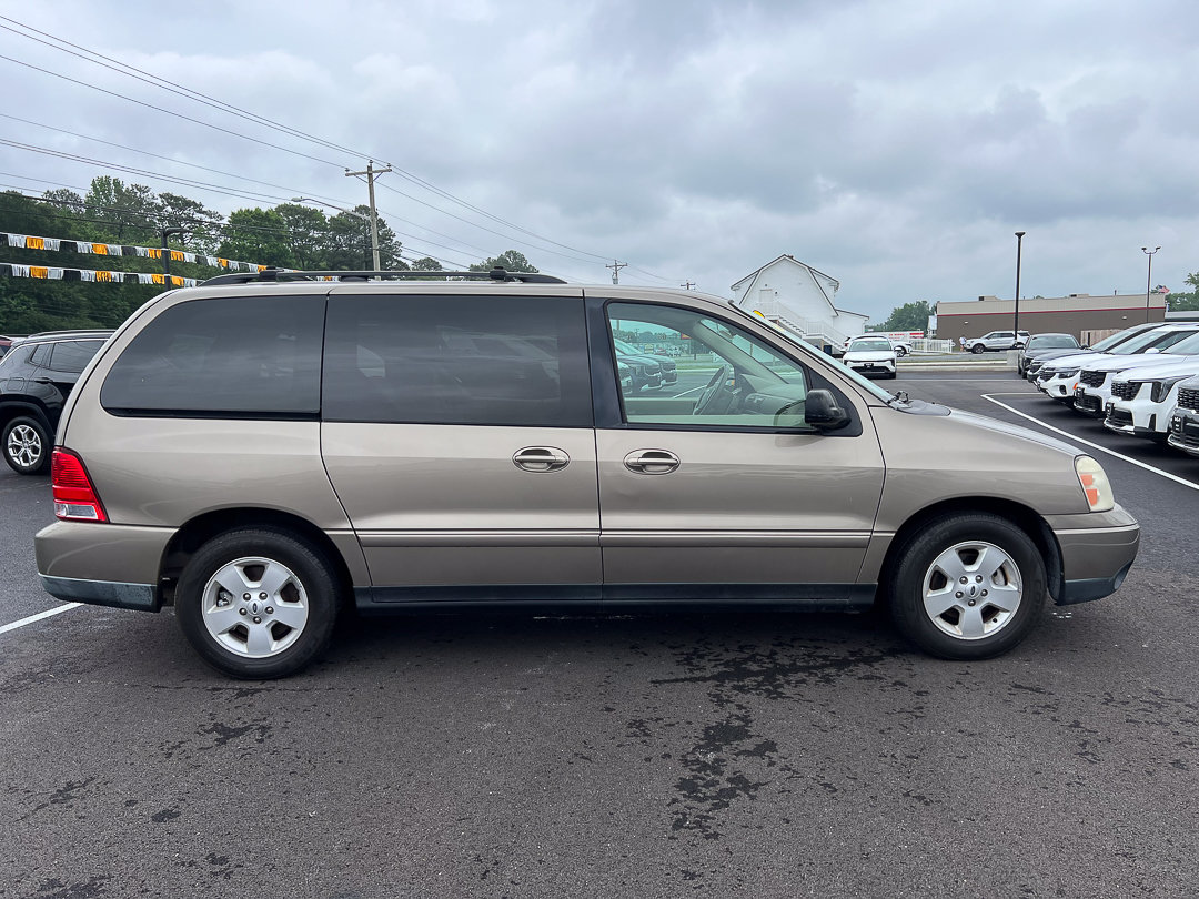 Used 2004 Ford Freestar SES FWD image 9