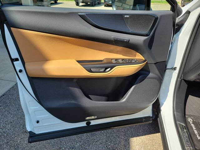 New 2026 Lexus NX 450h+ AWD w/ Luxury Package image 19