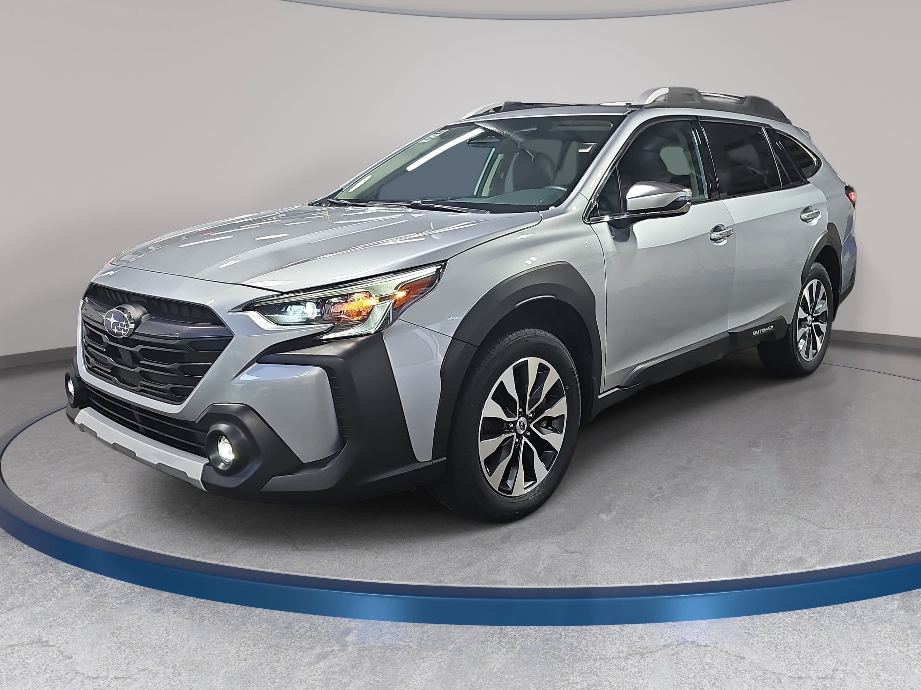 Used 2025 Subaru Outback Touring