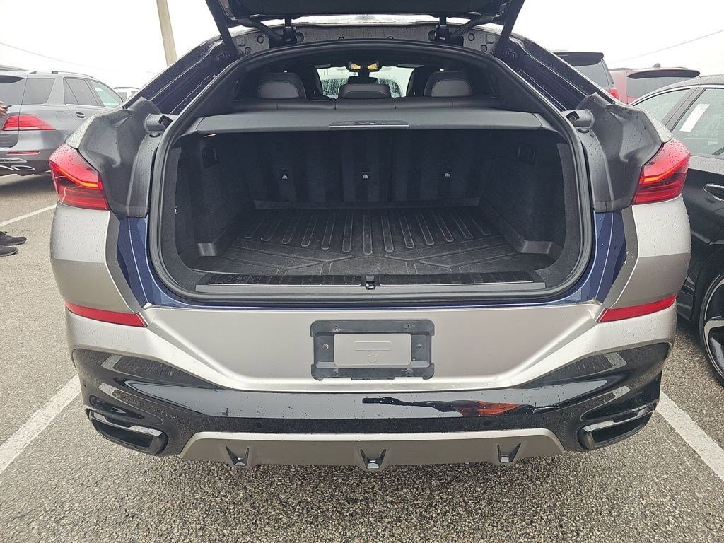 Used 2020 BMW X6 M50i w/ Executive Package image 50