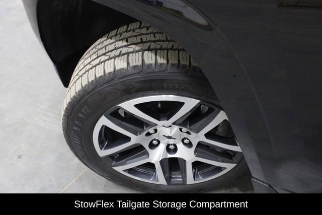 Used 2023 Chevrolet Colorado Z71 w/ Z71 Convenience Package 2 image 37