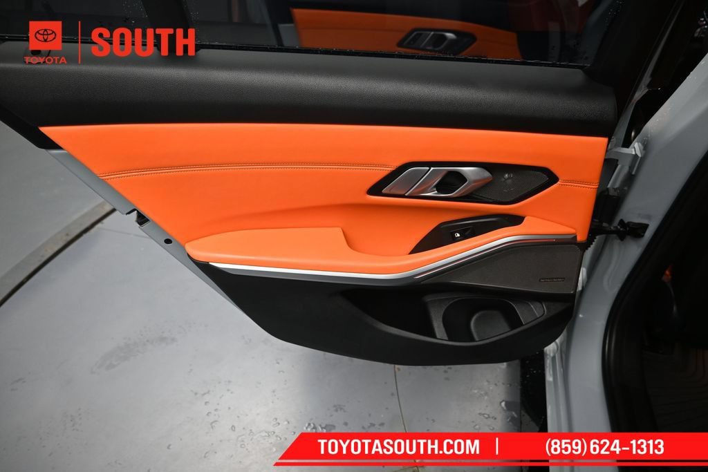 Used 2022 BMW M3 RWD image 29