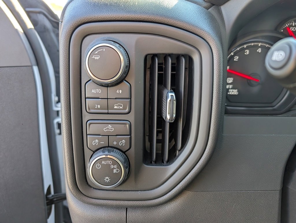 Used 2024 Chevrolet Silverado 1500 Custom w/ Turbomax Blackout Package image 10