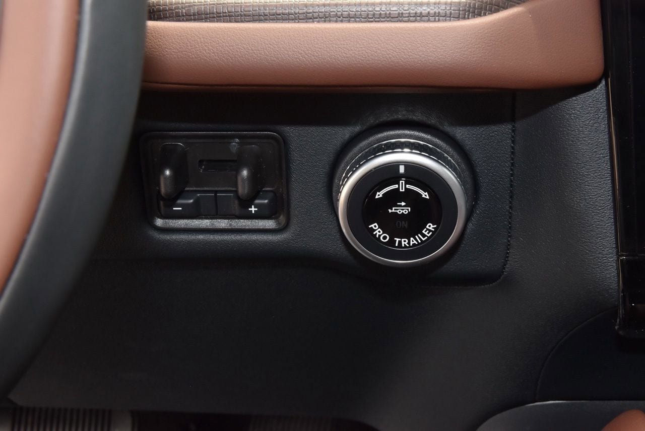 New 2026 Lincoln Navigator L Reserve AWD/4WD image 29