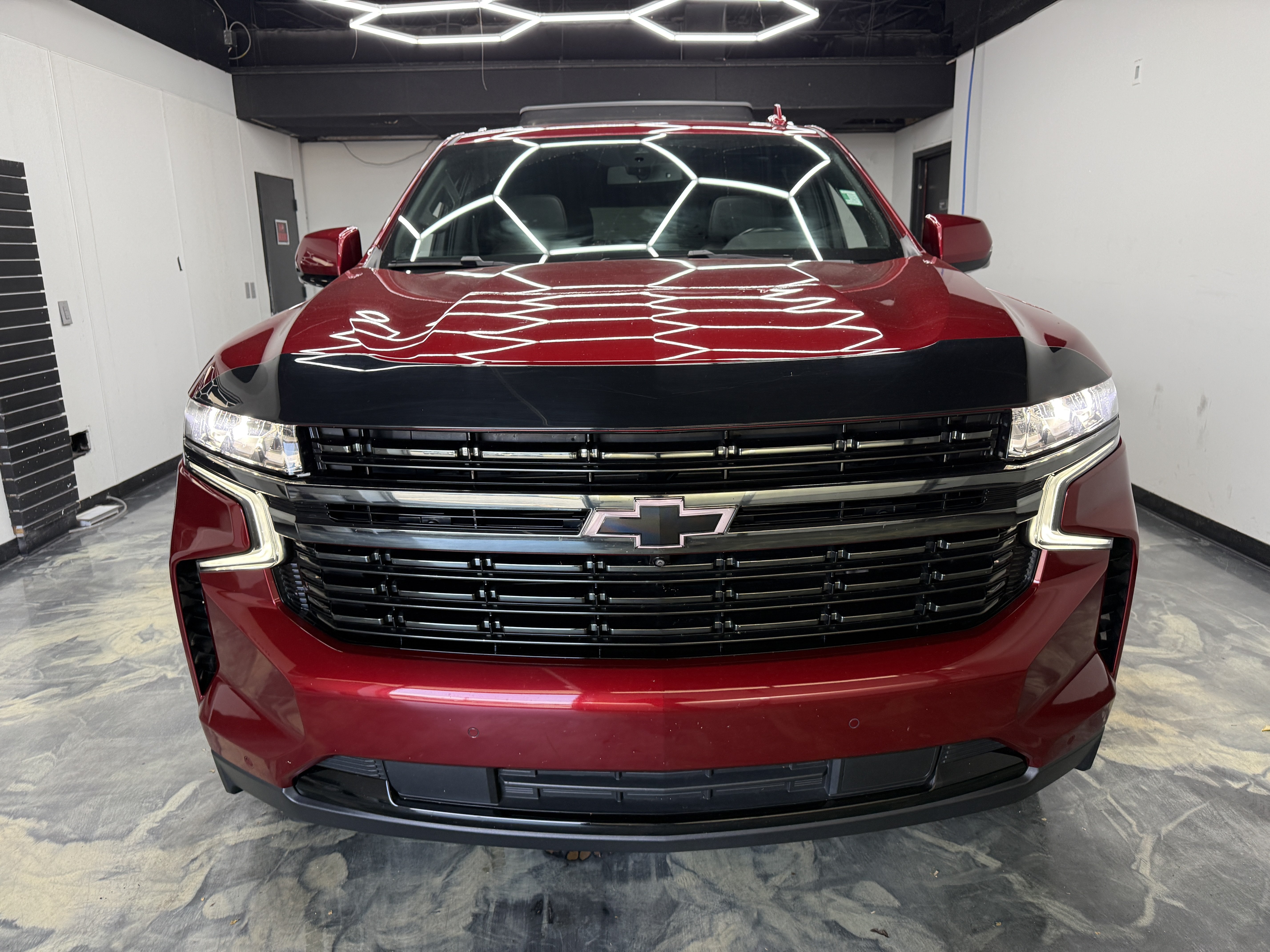 Used 2022 Chevrolet Tahoe RST w/ Luxury Package AWD/4WD image 7