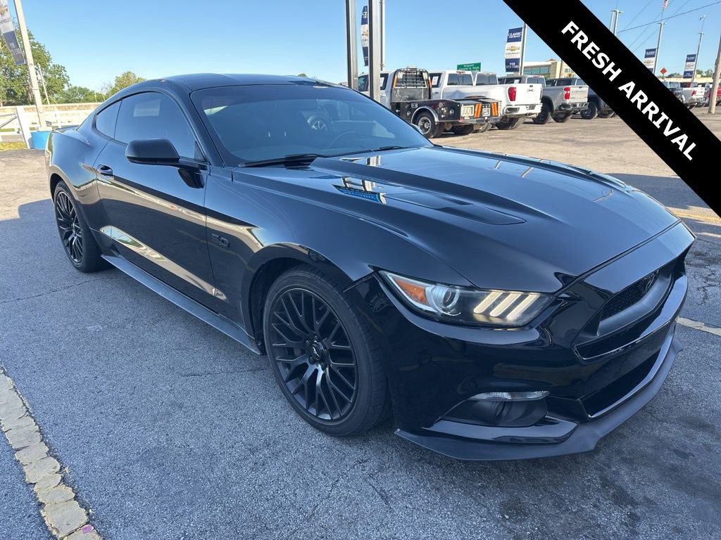 Used 2016 Ford Mustang GT w/ GT Performance Package RWD image 1