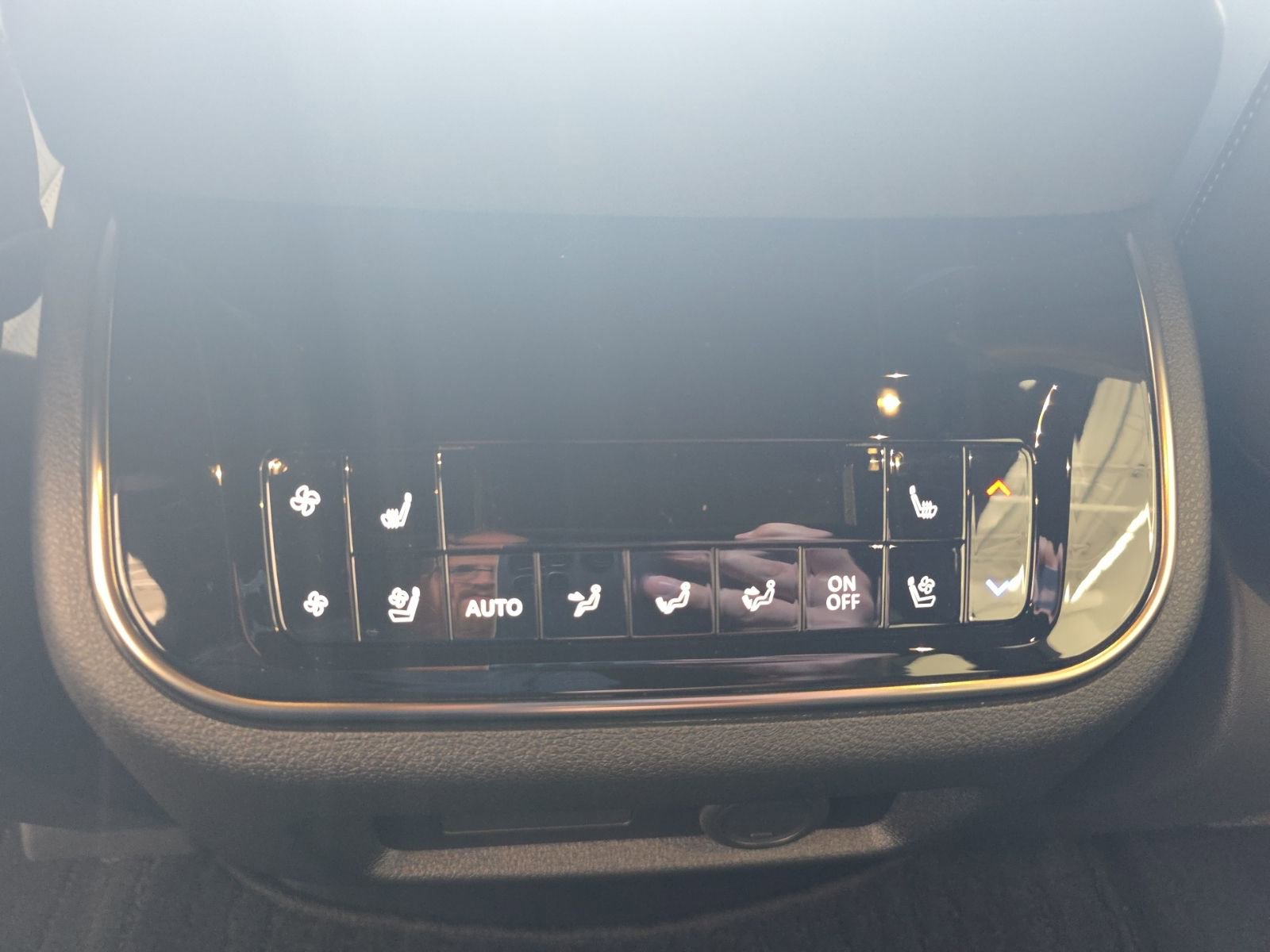 New 2026 INFINITI QX80 4WD image 28