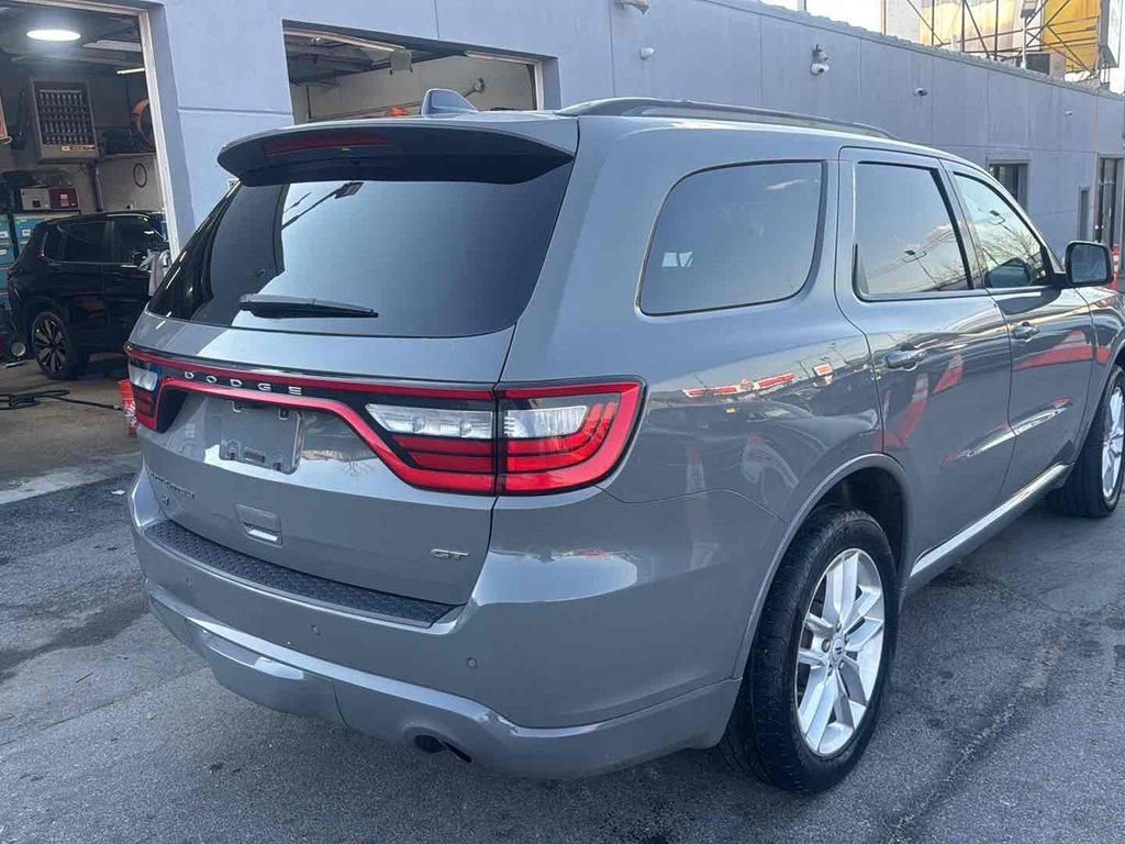 Used 2025 Dodge Durango GT AWD/4WD image 4