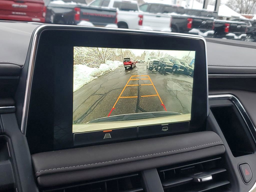 Used 2023 GMC Yukon XL SLE w/ Gmc Pro Safety Plus Package image 23