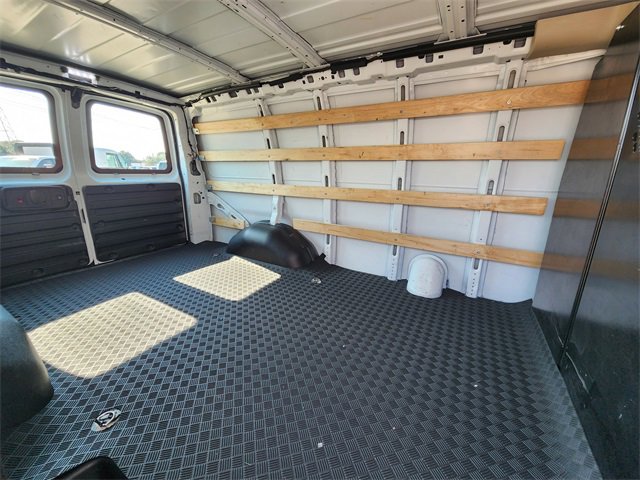 Used 2024 Chevrolet Express 2500 w/ Driver Convenience Package image 30