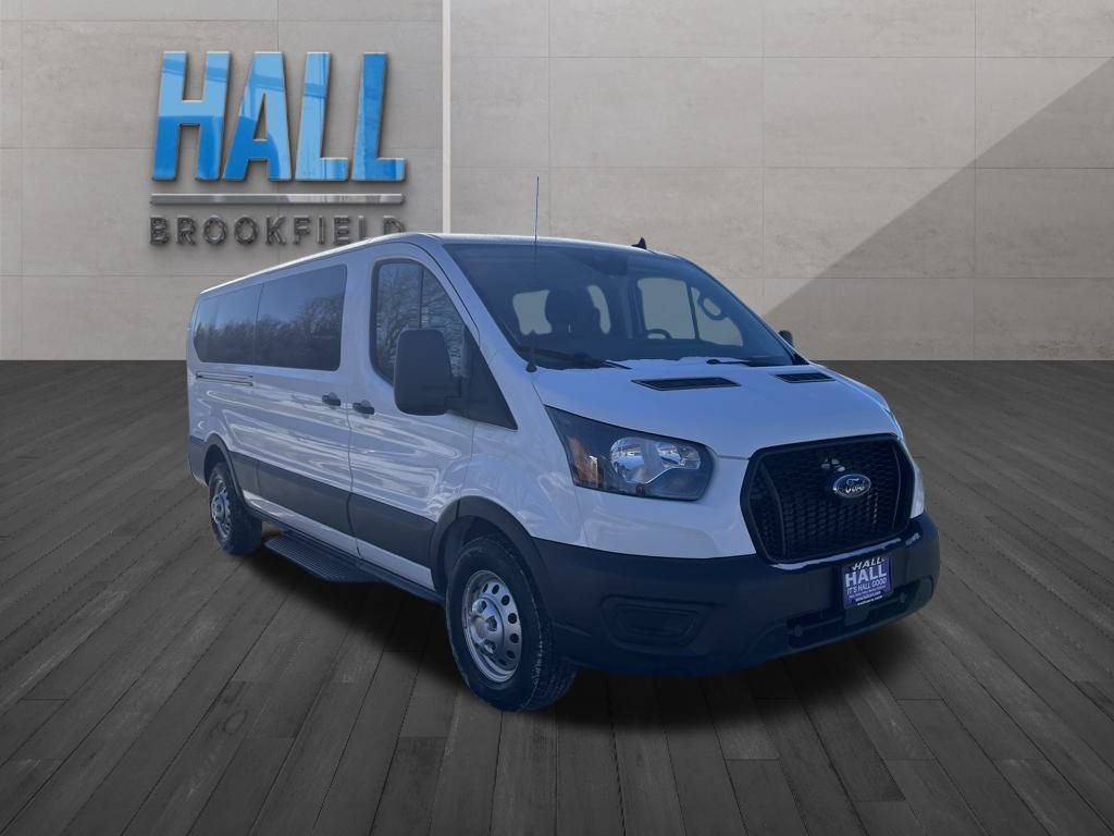 Used 2023 Ford Transit 350 XL image 7