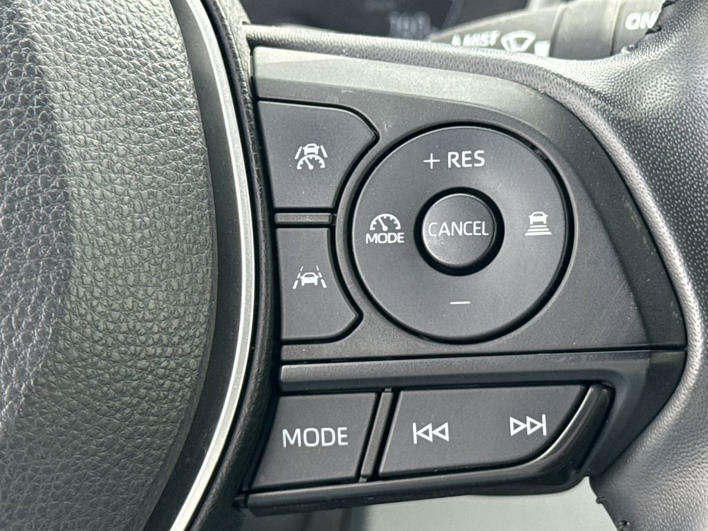 Used 2023 Toyota Corolla SE image 25