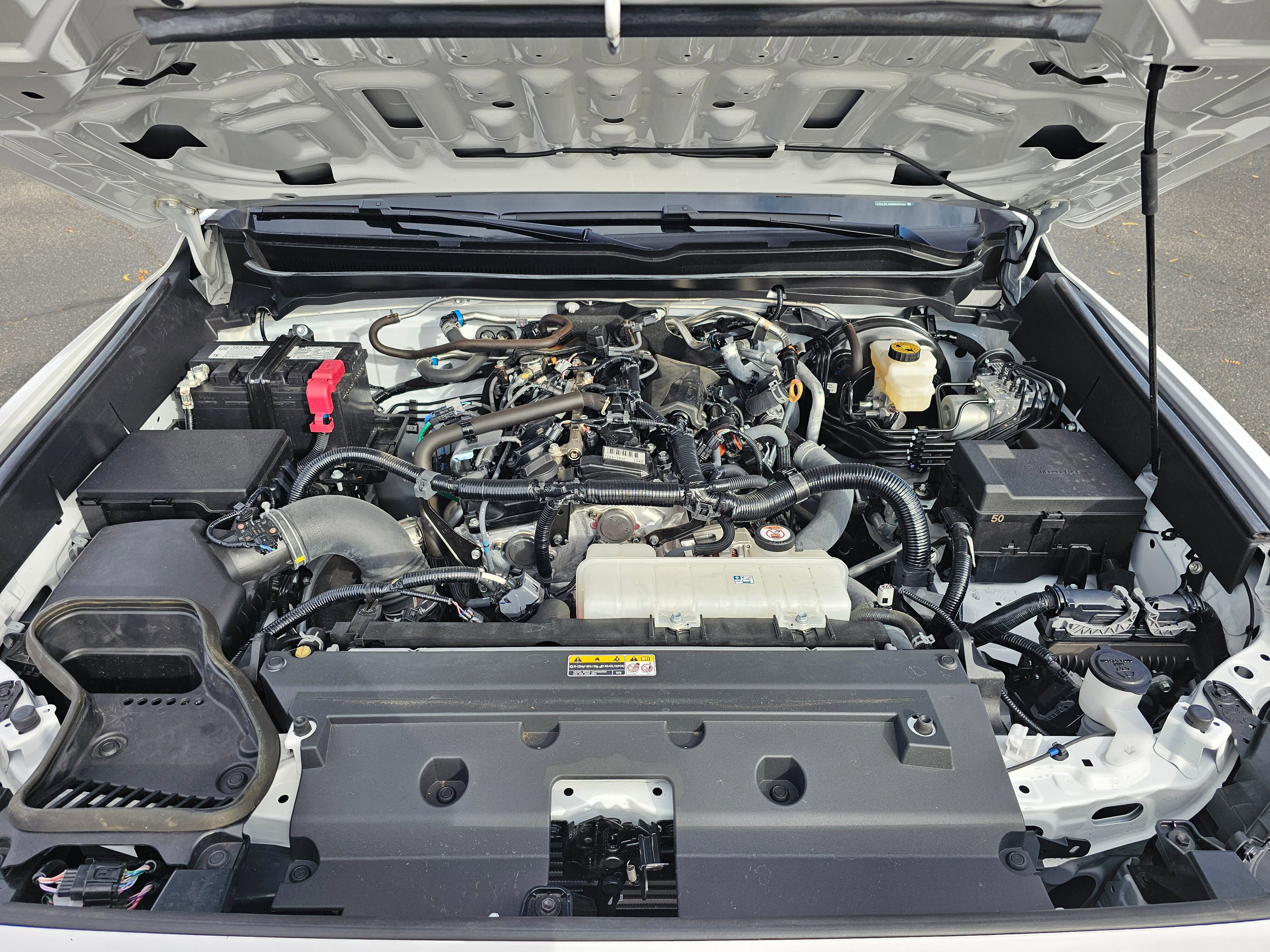 Used 2024 Toyota Tacoma SR5 image 9