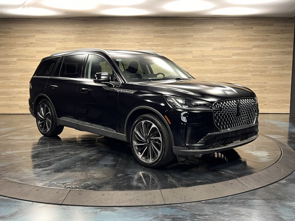 Used 2025 Lincoln Aviator Reserve w/ Illumination Package image 37