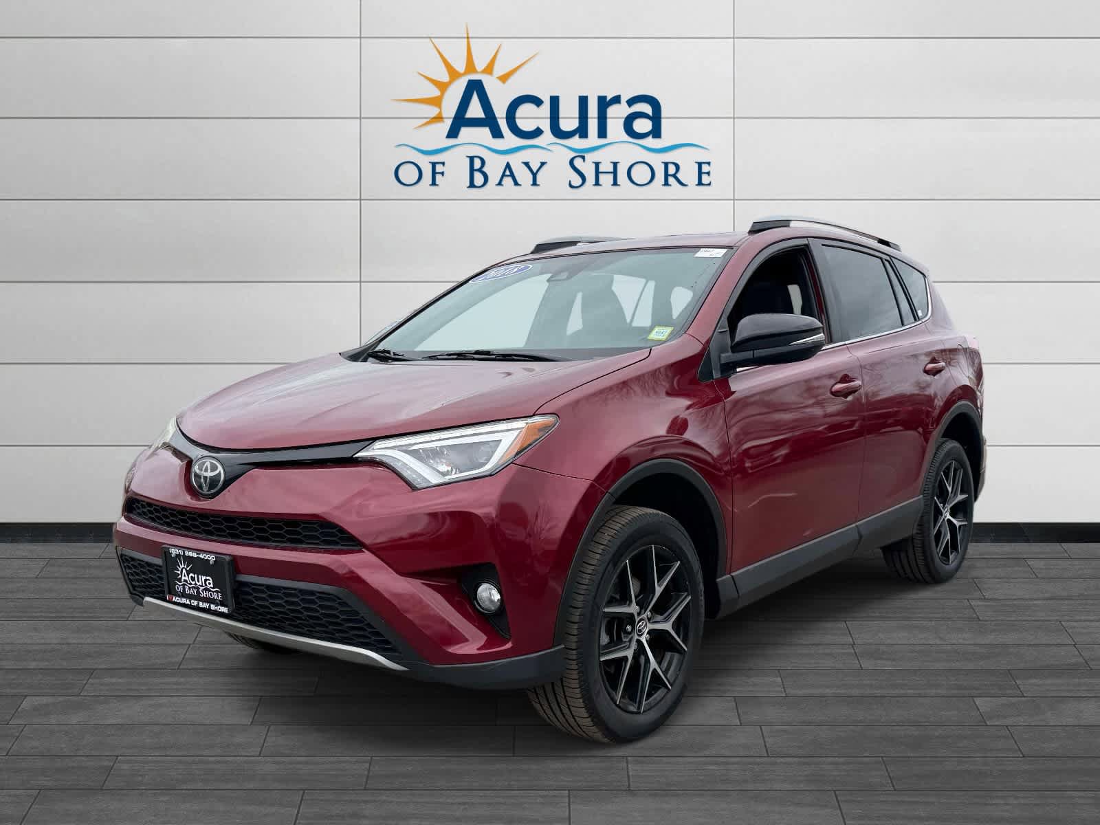 Used 2018 Toyota RAV4 SE w/ Power Extra Value Package AWD/4WD image 1