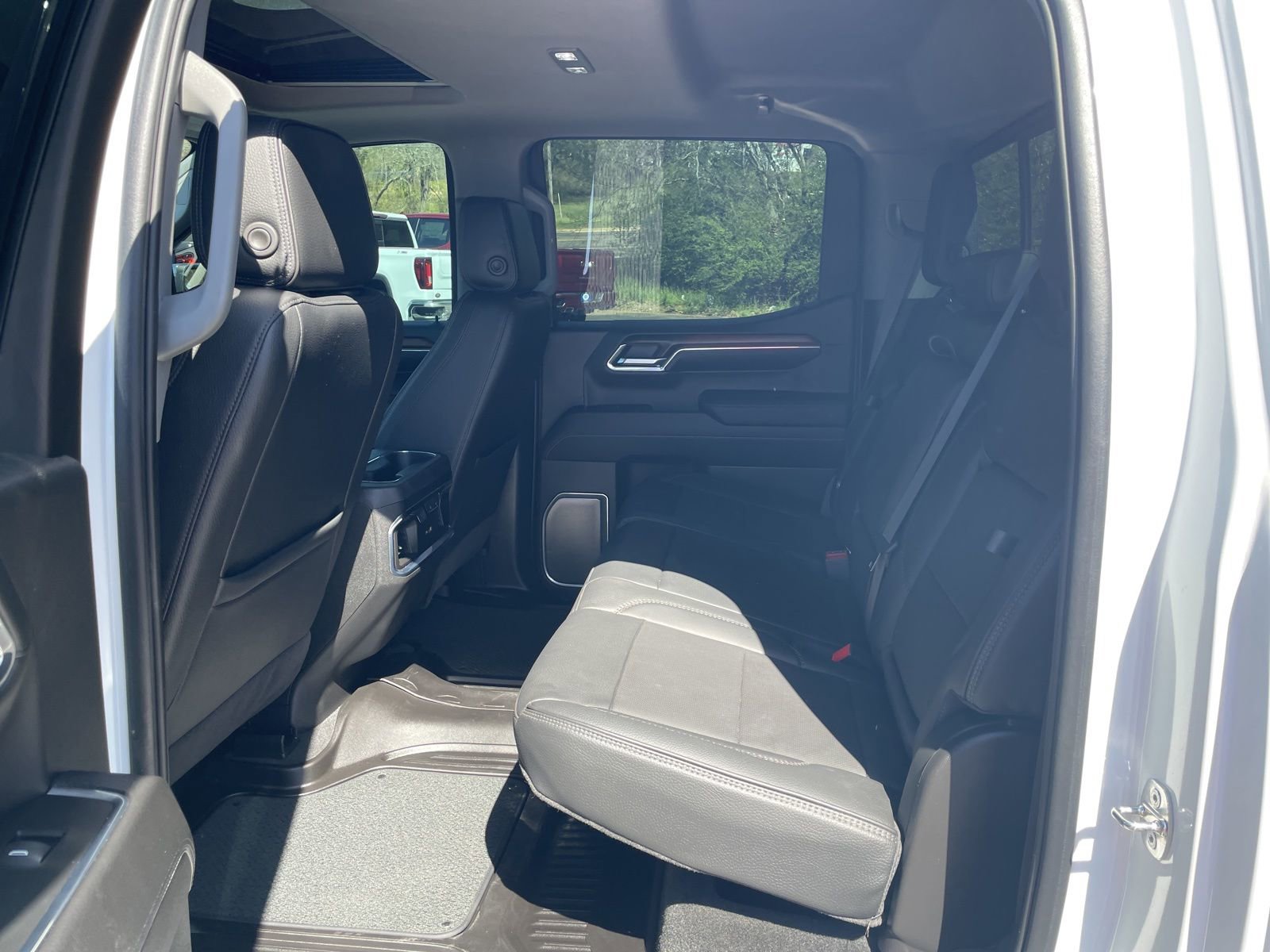 Used 2024 GMC Sierra 1500 Denali image 28