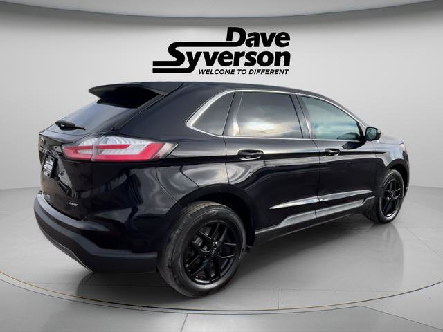 Used 2023 Ford Edge SEL image 5