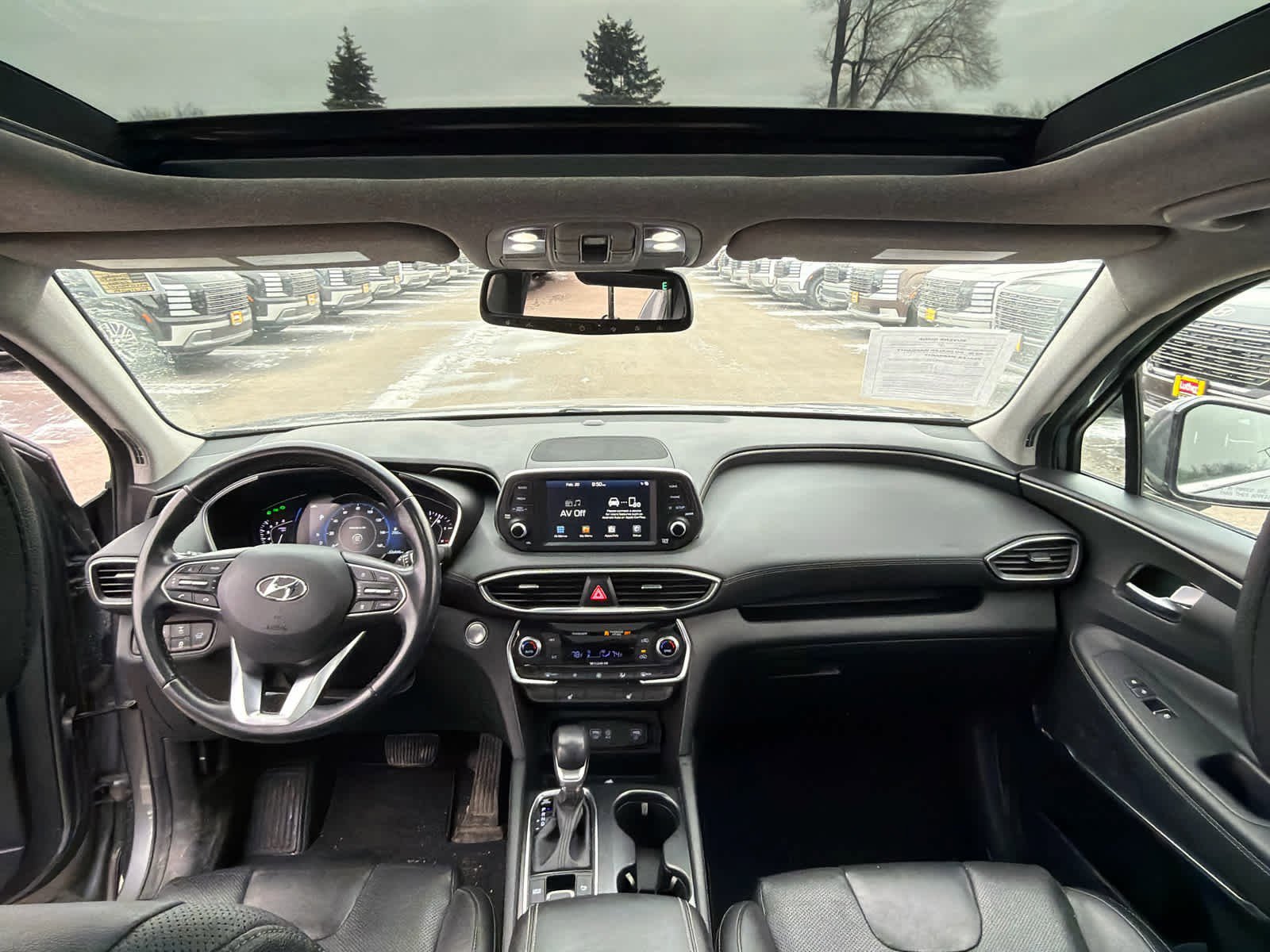 Used 2019 Hyundai Santa Fe Limited image 7