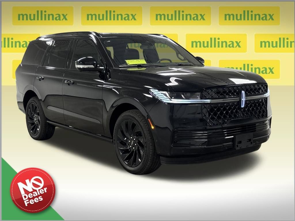 Used 2025 Lincoln Navigator Reserve w/ Jet Appearance Package