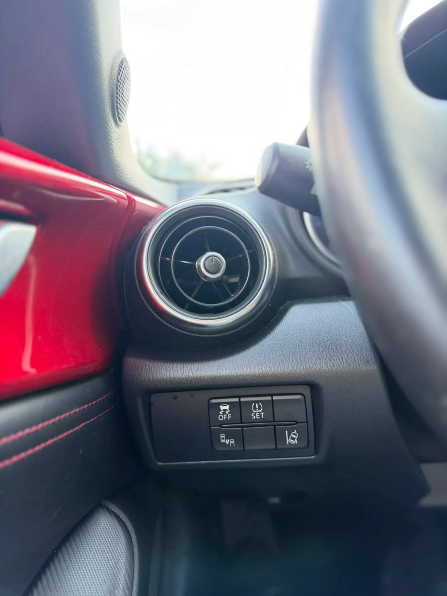Used 2016 MAZDA MX-5 Miata Grand Touring RWD image 19
