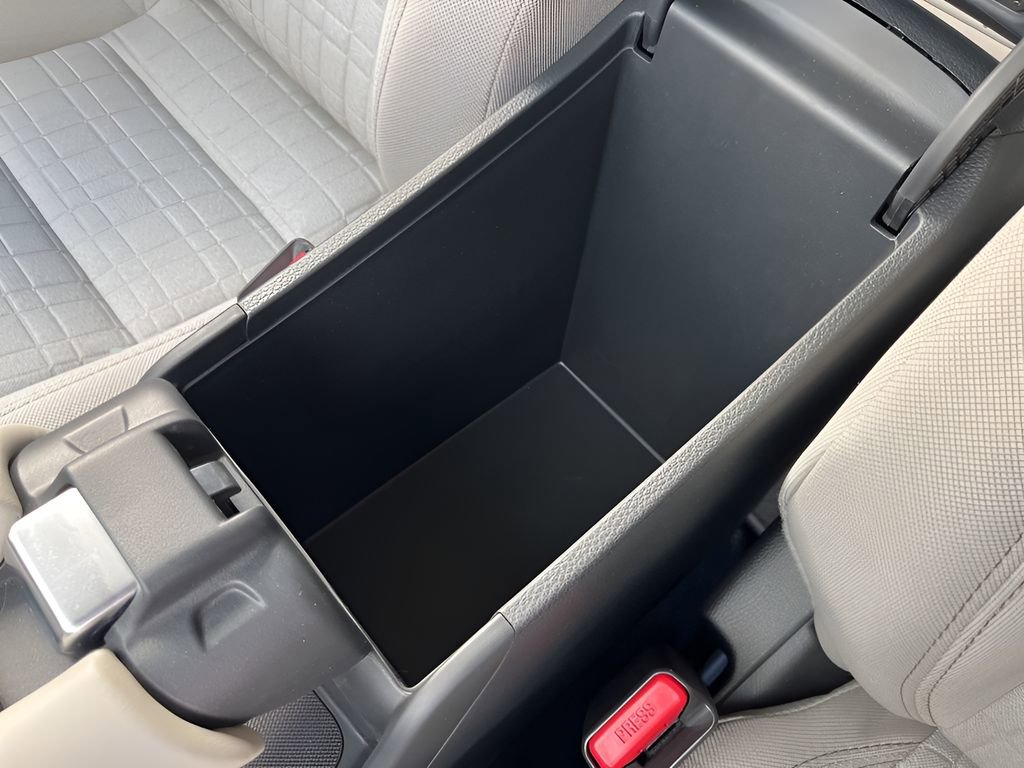 Used 2025 Honda HR-V LX image 19