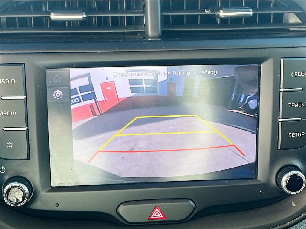 Used 2023 Kia Soul LX image 13