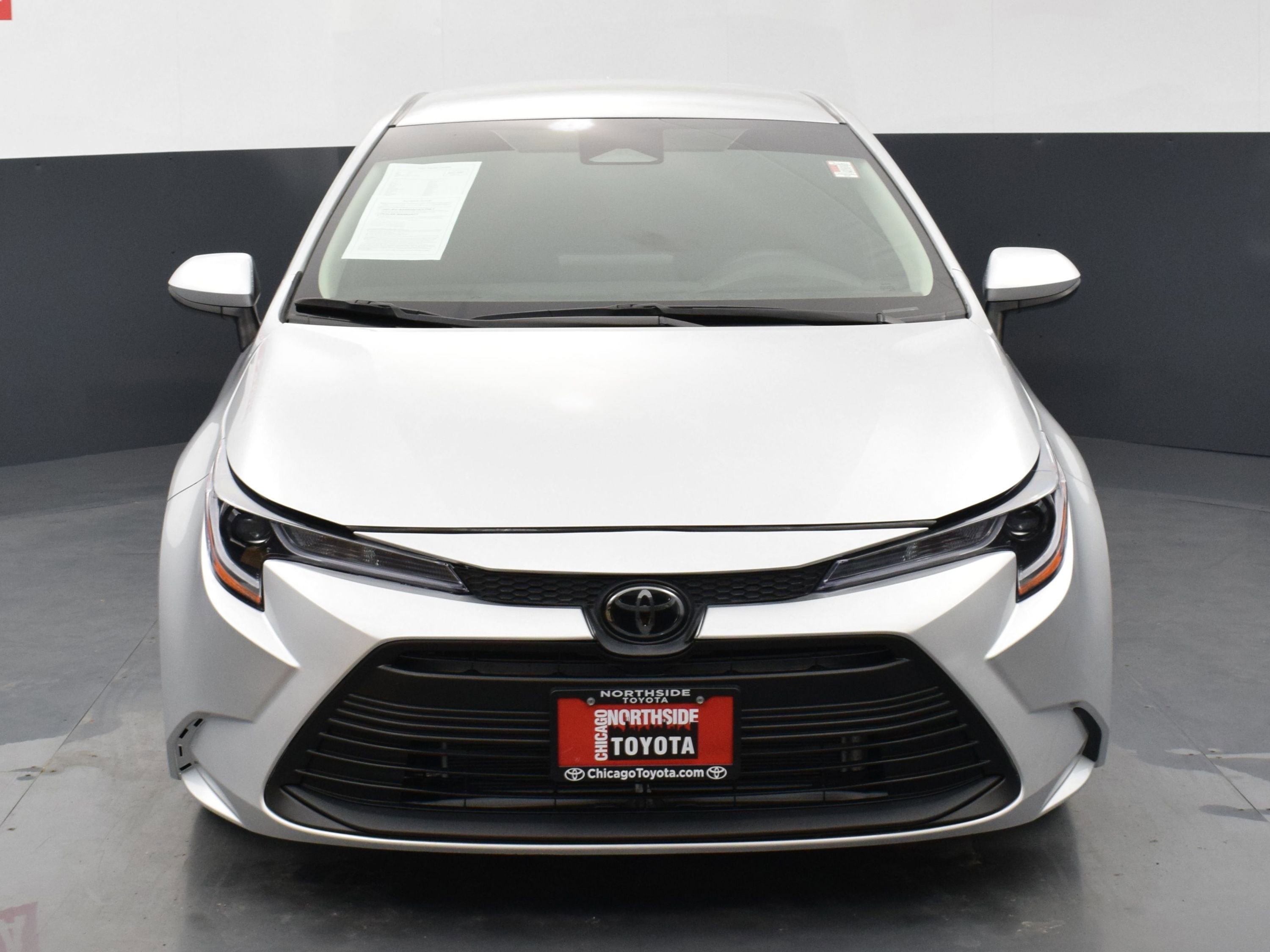 Used 2023 Toyota Corolla LE FWD image 7