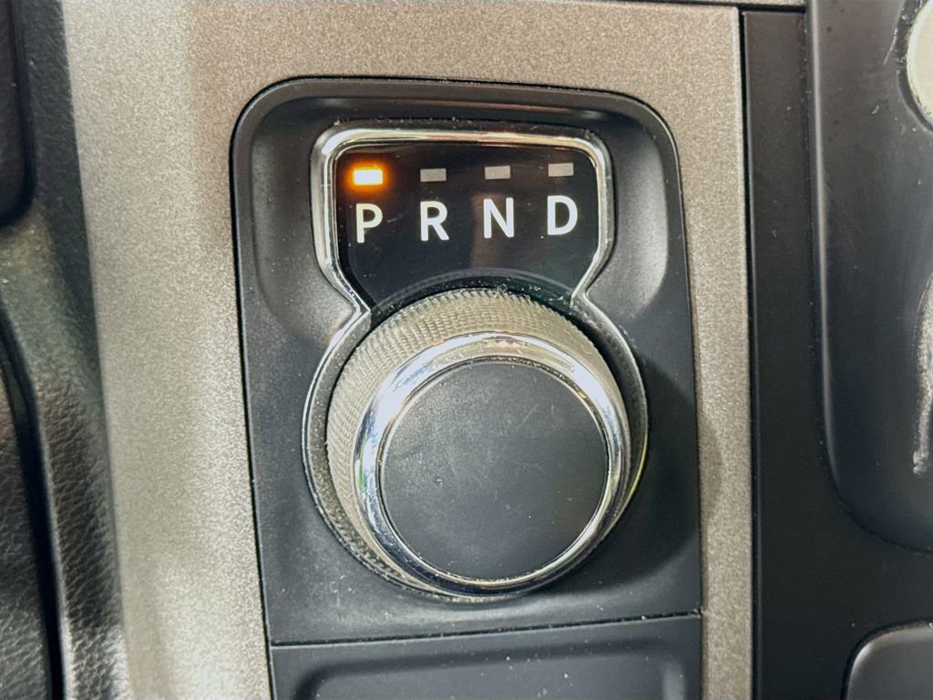 Used 2015 RAM 1500 Express image 14