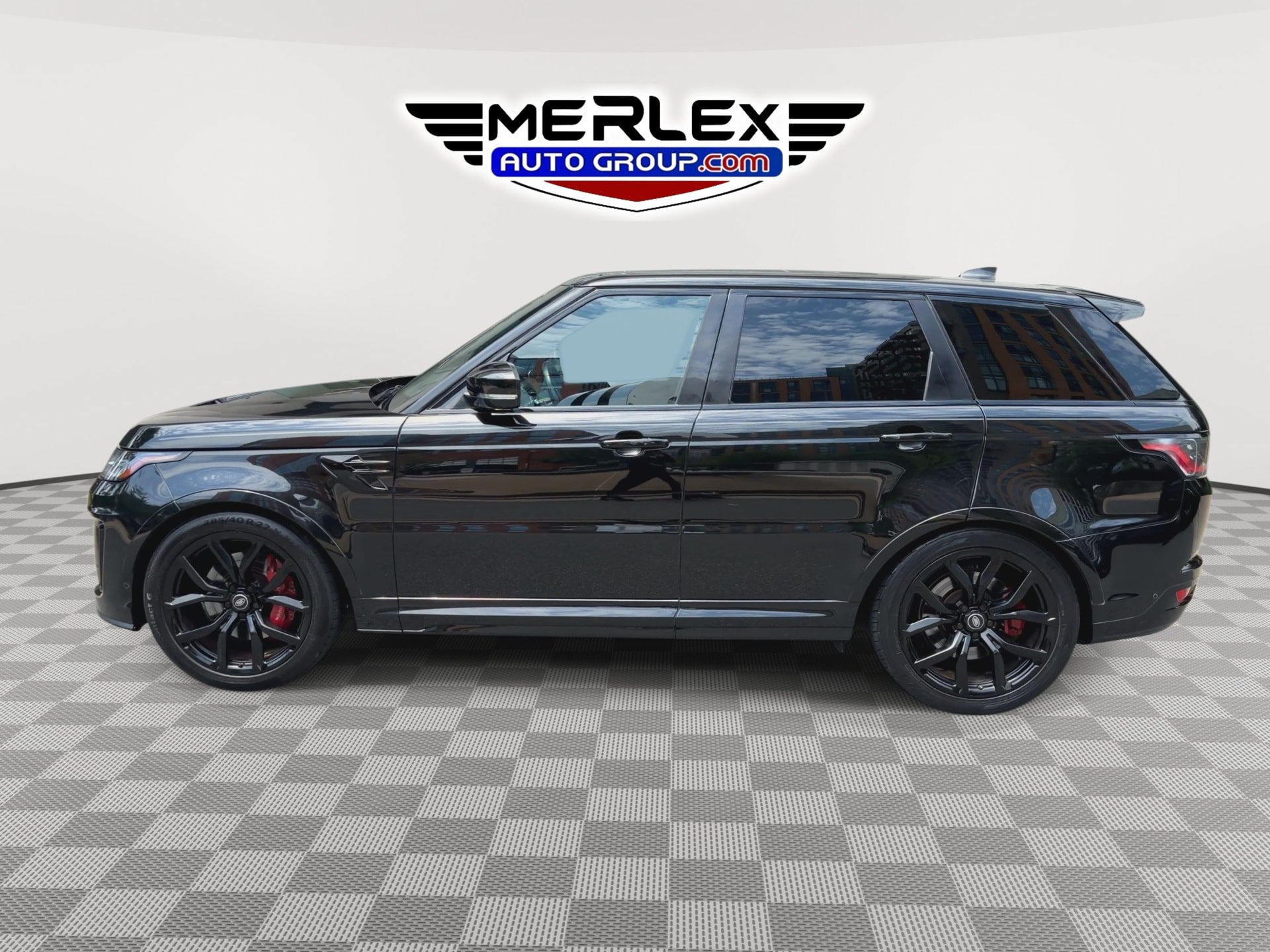 Used 2020 Land Rover Range Rover Sport SVR AWD/4WD image 5