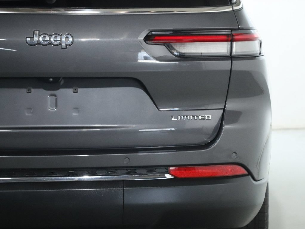 Used 2023 Jeep Grand Cherokee L Limited AWD/4WD image 44