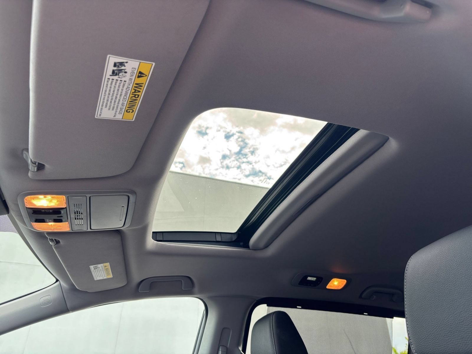 Used 2024 Honda Odyssey EX-L image 30
