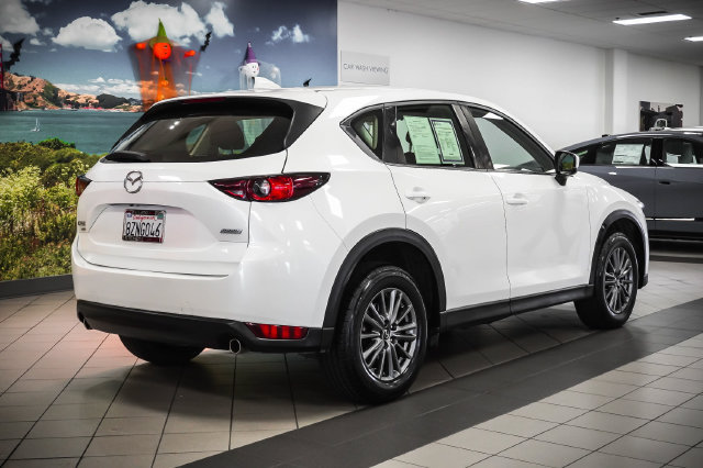 Used 2017 MAZDA CX-5 Sport AWD/4WD image 6