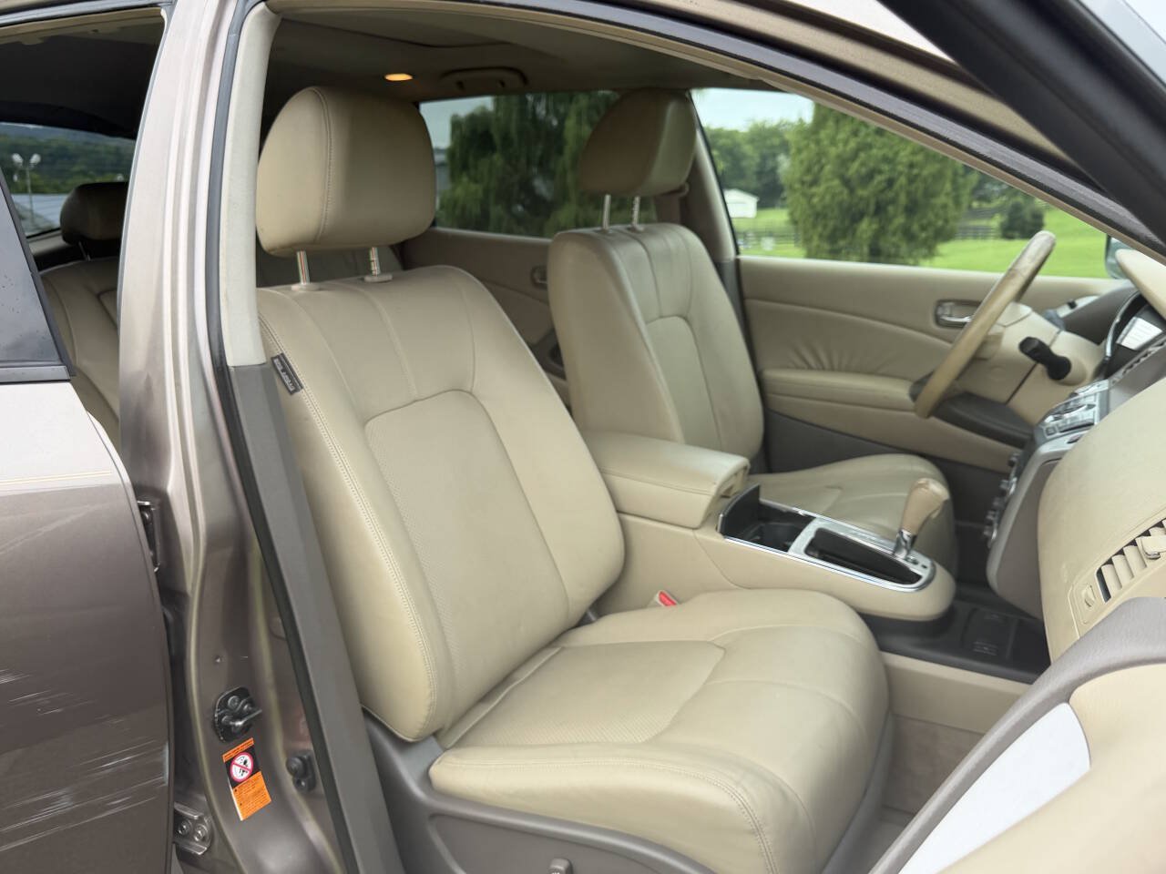 Used 2009 Nissan Murano SL w/ Technology Pkg FWD image 24