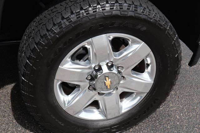 Used 2022 Chevrolet Silverado 2500 LTZ w/ LTZ Premium Package AWD/4WD image 29