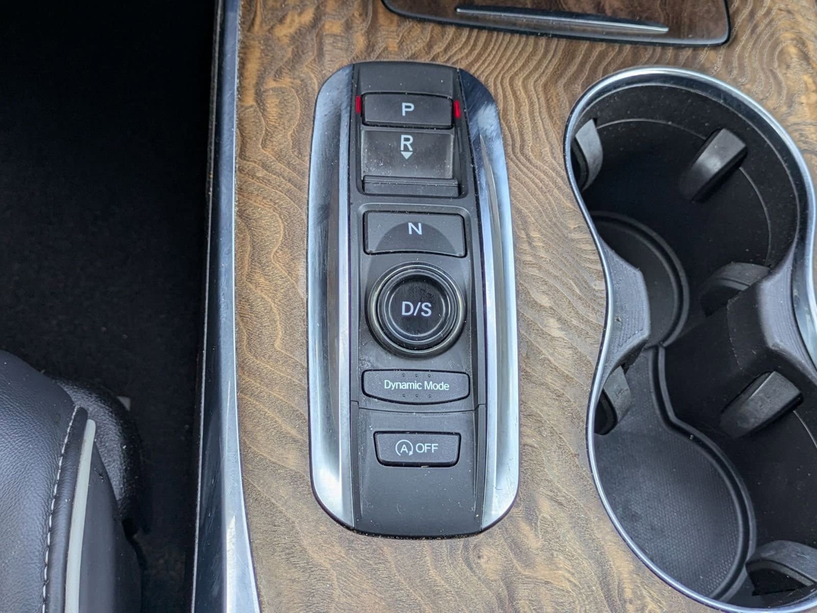 Used 2020 Acura MDX FWD w/ Advance Package image 15