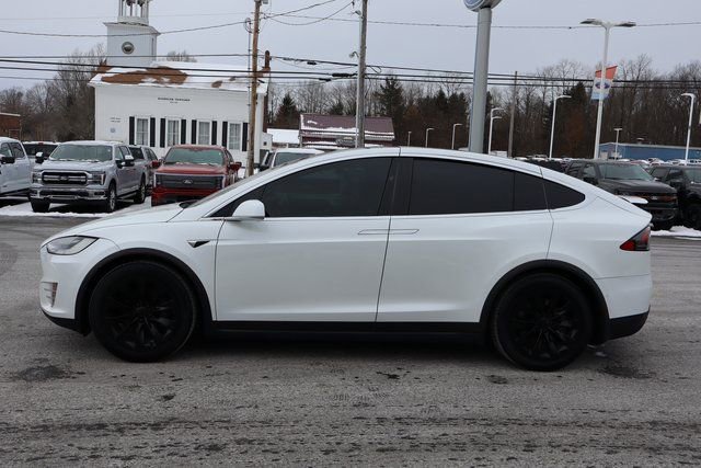 Used 2019 Tesla Model X Long Range image 15