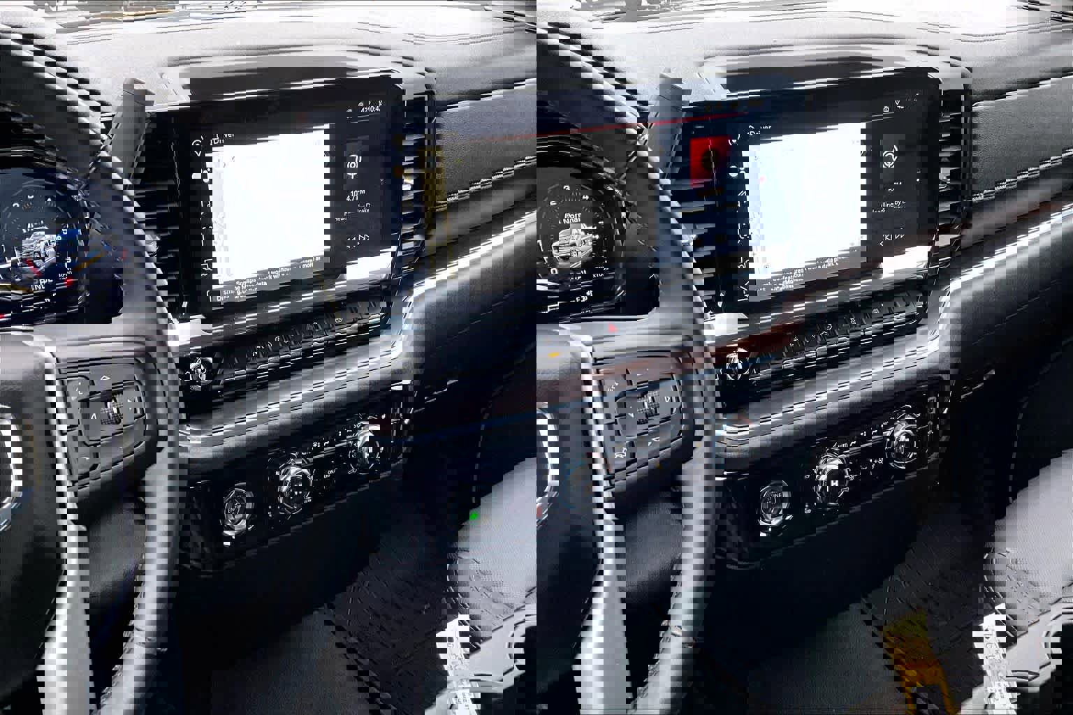 Used 2024 GMC Sierra 1500 SLT image 7