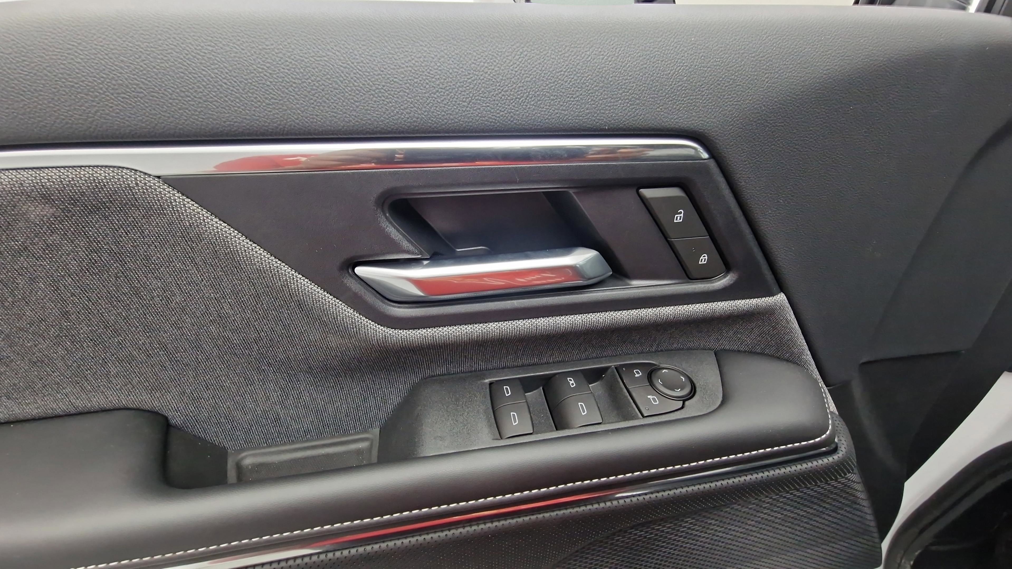 New 2026 GMC Sierra EV Elevation w/ LPO, Elevation Dark Package image 14