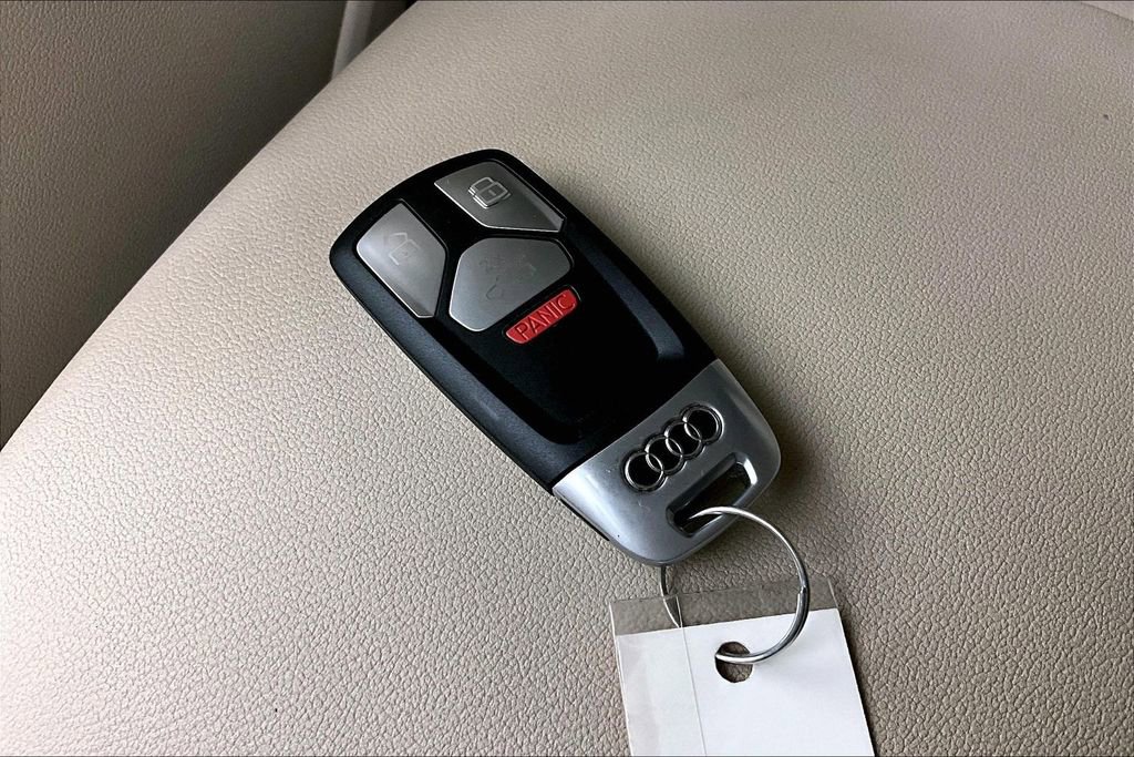 Used 2021 Audi Q5 2.0T Premium Plus w/ Premium Plus Package image 13