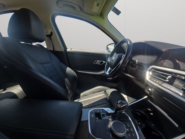 Used 2019 BMW 330i xDrive Sedan AWD/4WD image 15