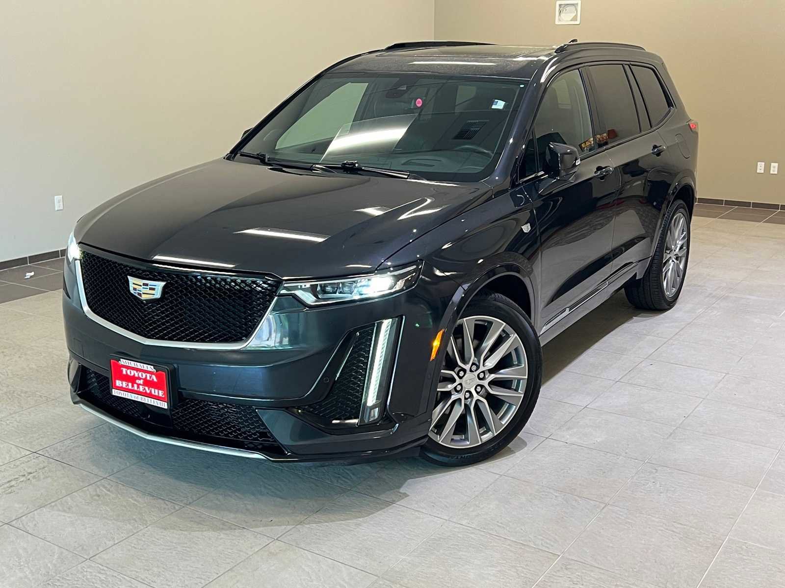 Used 2020 Cadillac XT6 Sport w/ Platinum Package