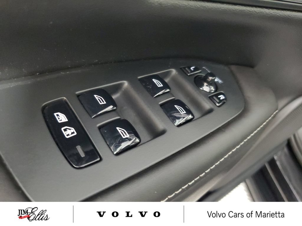 Used 2017 Volvo S90 T6 Inscription w/ Vision Package AWD/4WD image 22